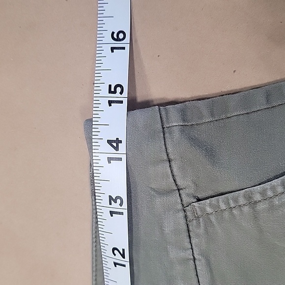 Maison Jules Size 2 LouLou Weekend Casual Light Khaki Green Cuffed Ankle Pants. - Picture 9 of 15